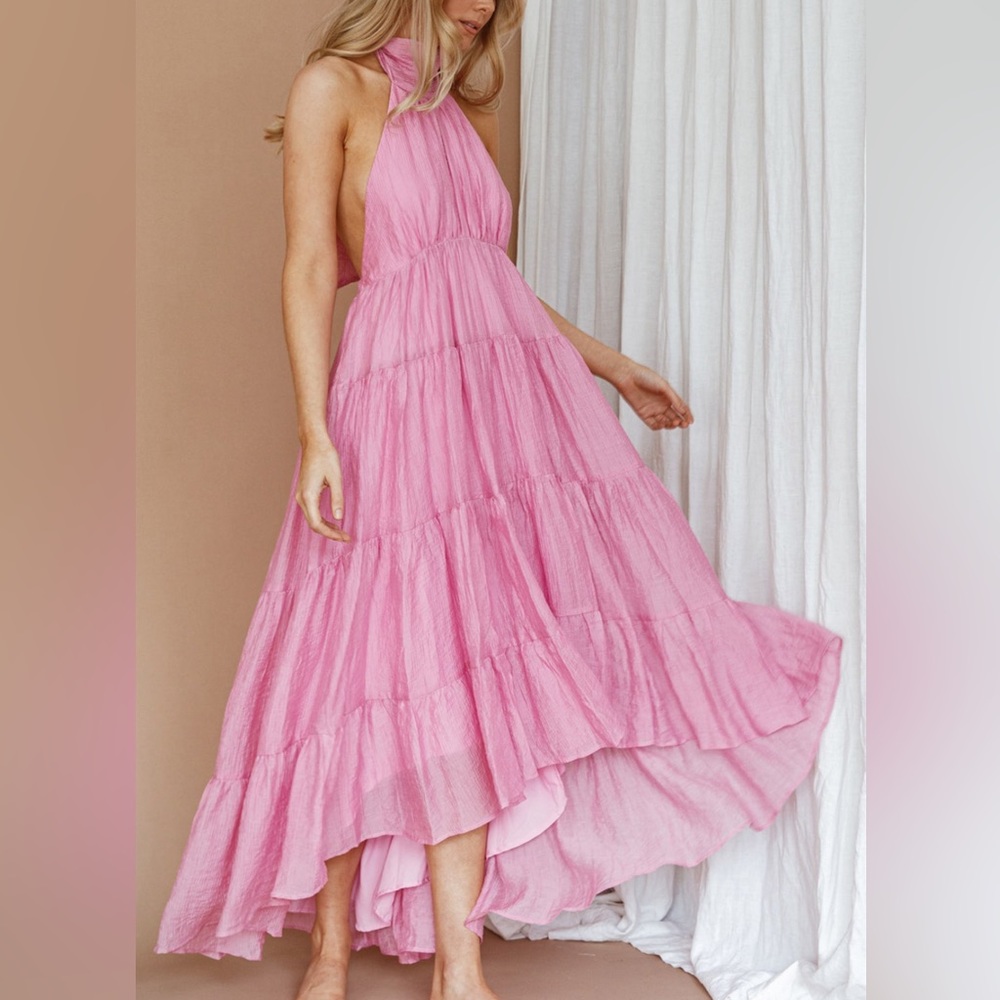 Selfie Leslie Pink Halter Neck Dress